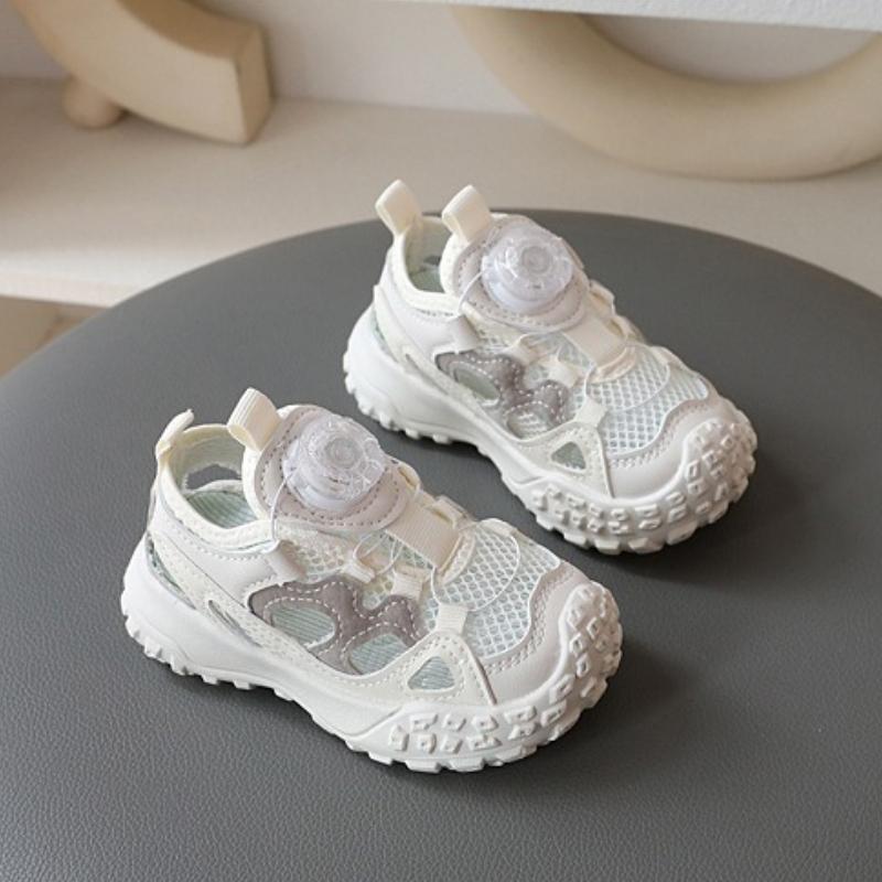 Children's Sandals Summer New Boys' Sandals Hollow Girl Casual Shoe Anti slip Boy Shoes Fashion kids Shoes Versatile Girl Shoes