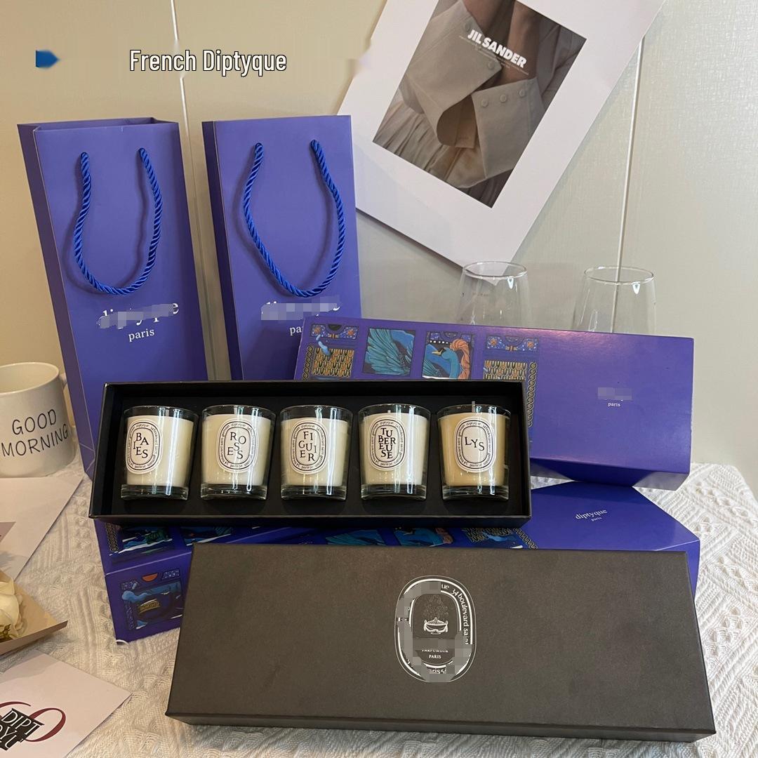 

Подарочный набор ароматических свечей с натуральными растительными эфирными маслами Tipjia (5x35г) - Бездымный, долгоиграющий рождественский аромат для вечеринок