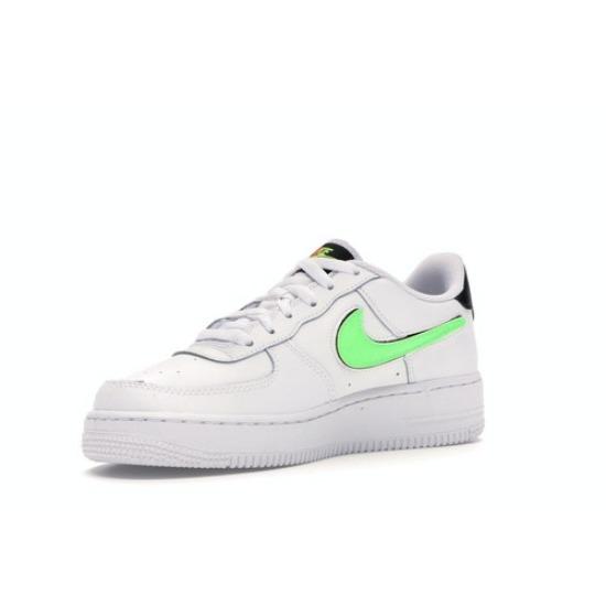 Nike Air Force 1 LV8 3 Low Green Strike - AR7446-100