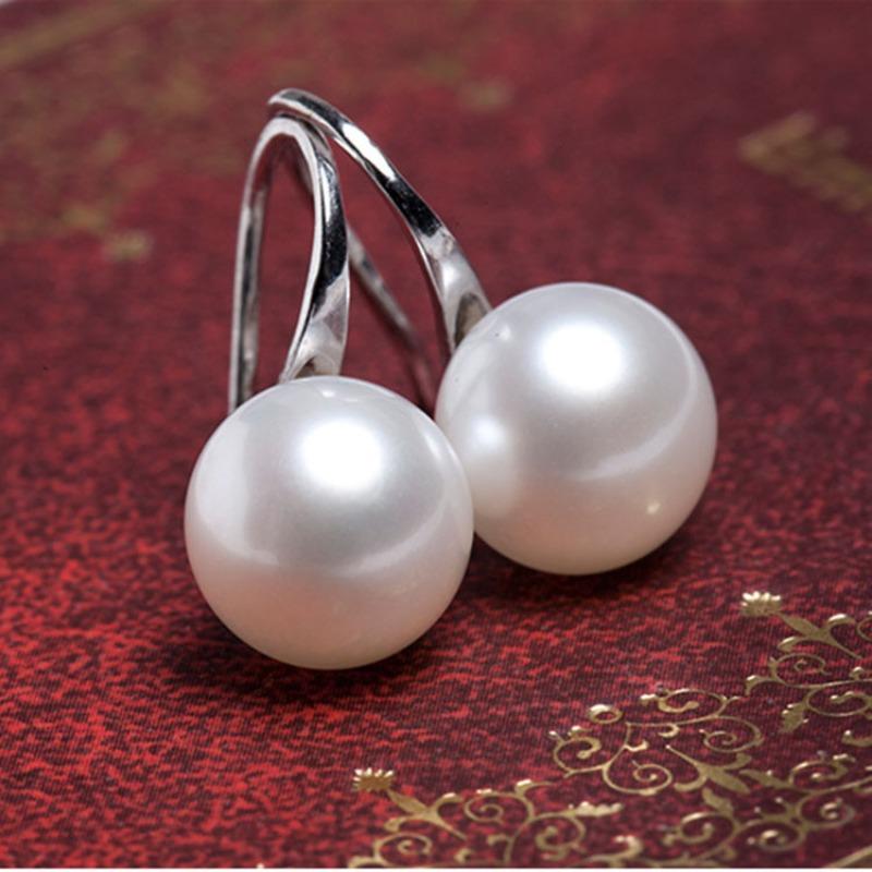 Stud Earrings Fashion Pearl Stud Earrings, Trinket Accessories