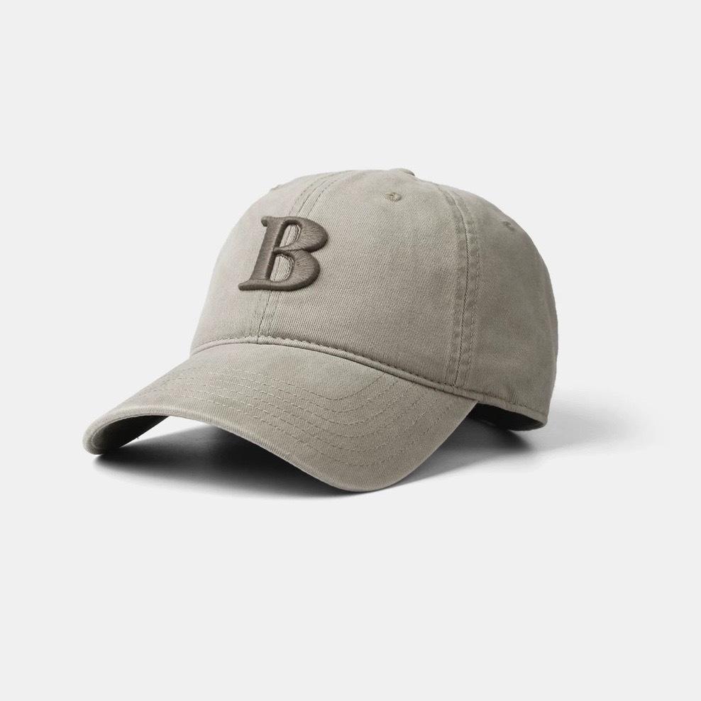 New Korean style Versatile Lettered Baseball Caps for Both Men and Women with Large Heads To Show Off Their Faces and Small Baseball Caps