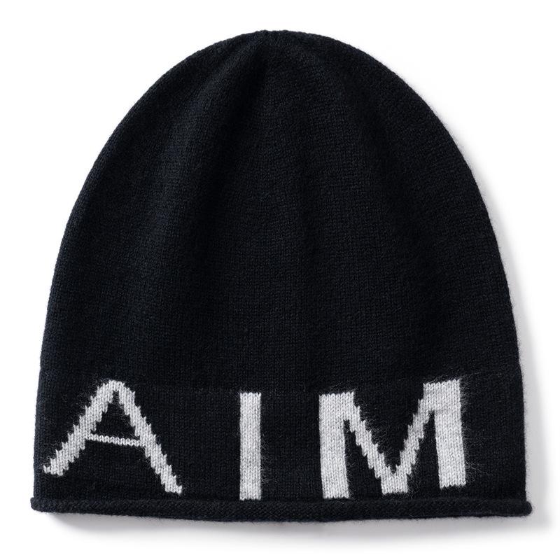 Korean Single Letter Beanie for Women - Autumn/Winter Fashion, Versatile, Large Fit, Pull-On Knitted Slouchy Hat