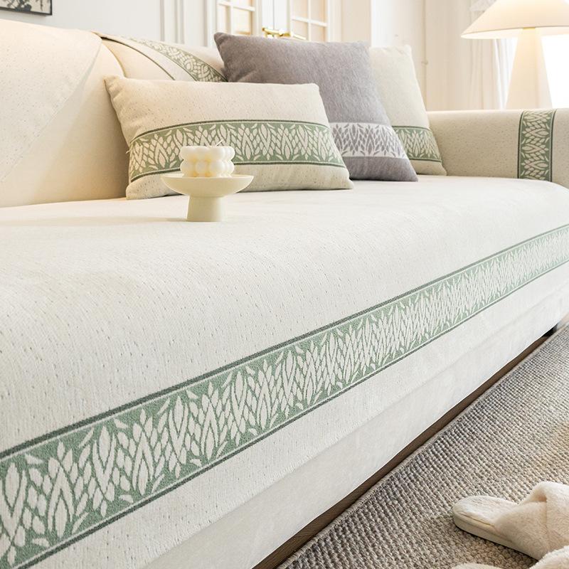 The New Chenille Four Seasons Can Be Used In Simple Solid Color, With Seat Cushions, Armrests, Backrests, Sofa Covers, Towel Cloth