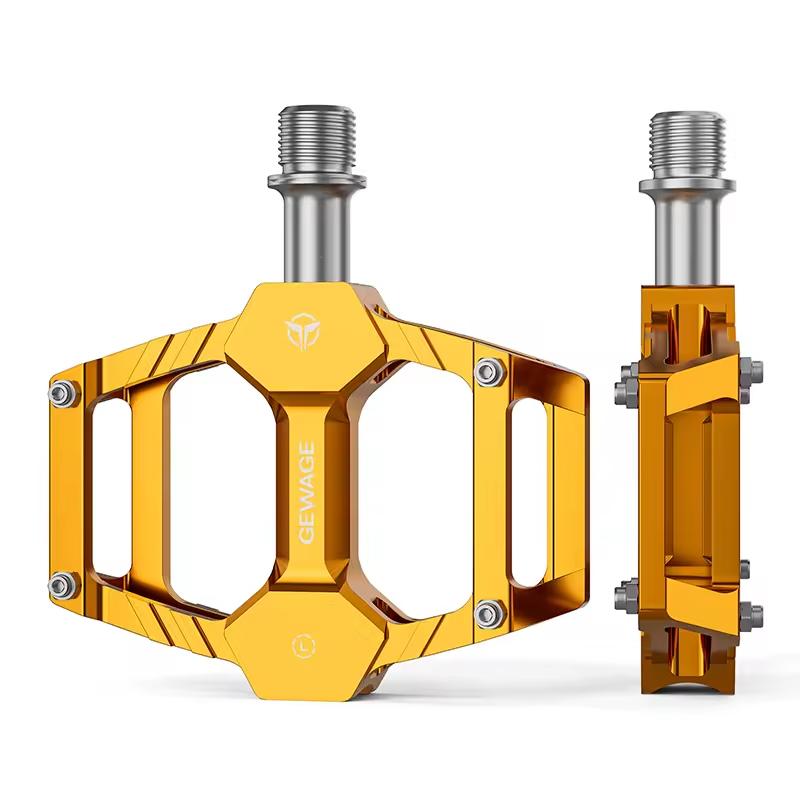 OEMMountain Bike Aluminum Alloy 3 Bearings Pedal Lightweight and Anti-slip Aluminum Alloy Pedals