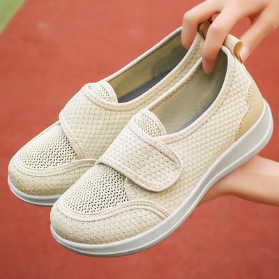Buty buty damskie nowe buty casualowe buty z oddychającej siateczki tkanej w locie lekkie buty na rzepy dla mamy wszechstronne pojedyncze buty
