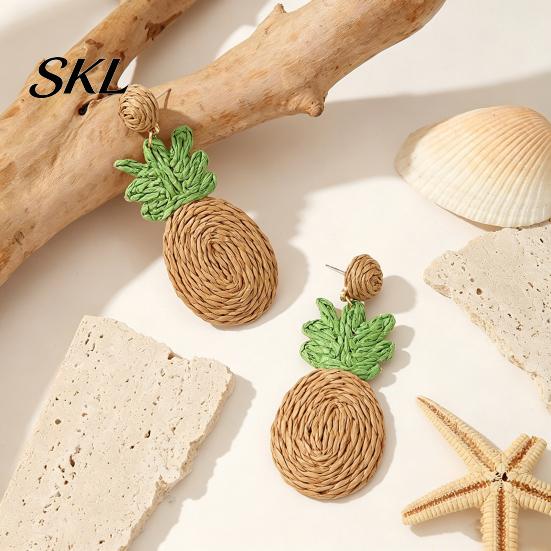 Three-dimensional Pineapple Earrings 1 Pair Handmade Raffia for Women, Boho Straw Hand-Woven Summer Beach Skirt Jewelry Dangle Earrings, Natural