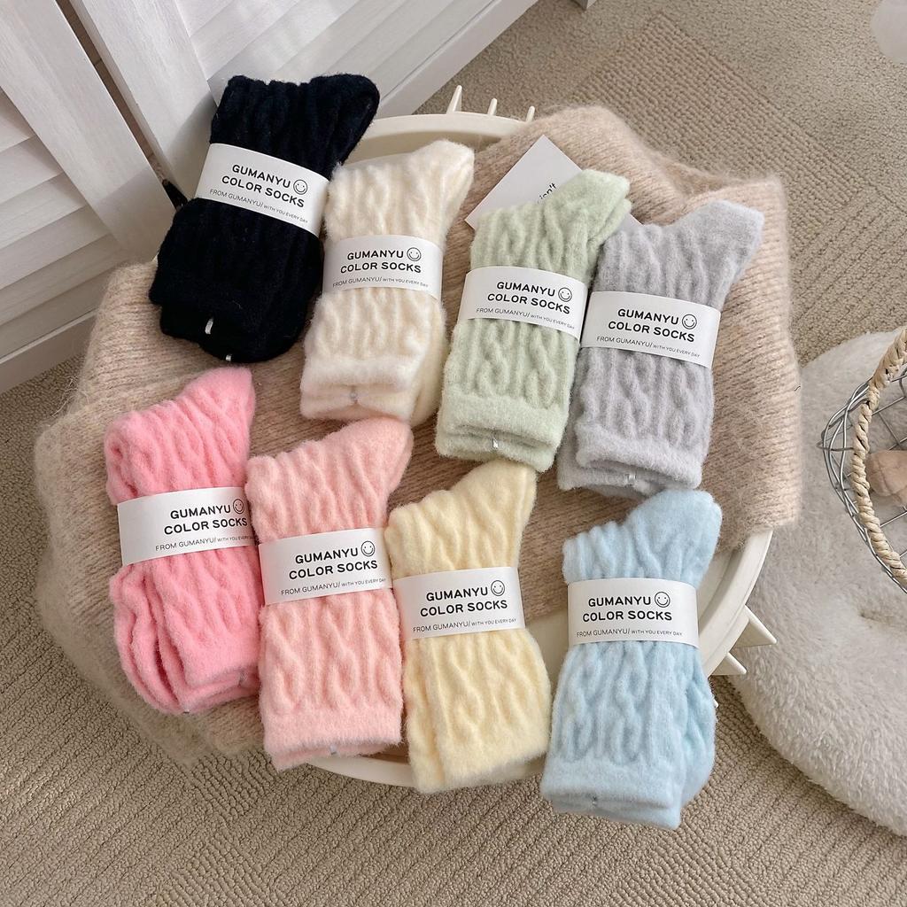Female Autumn and Winter Add Velvet and Thick Warm Twist Floor Home Sleep Tube Socks