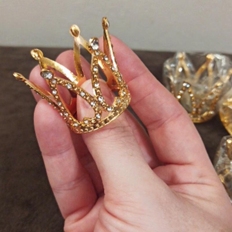 5Pcs Small Rhinestone Tiara Crown Cake Decoration Tiny Baby Crown Cake Topper For Flower Arrangements Birthday Wedding Decor