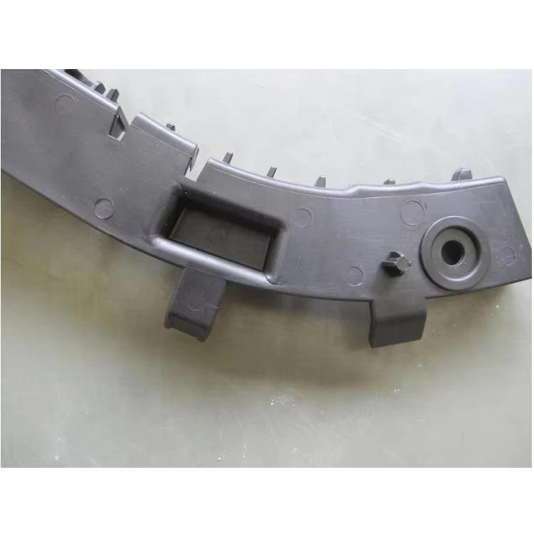 LR002167/LR002168 Rear Bumper Bracket for Land Rover Range Rover Freelander 2.