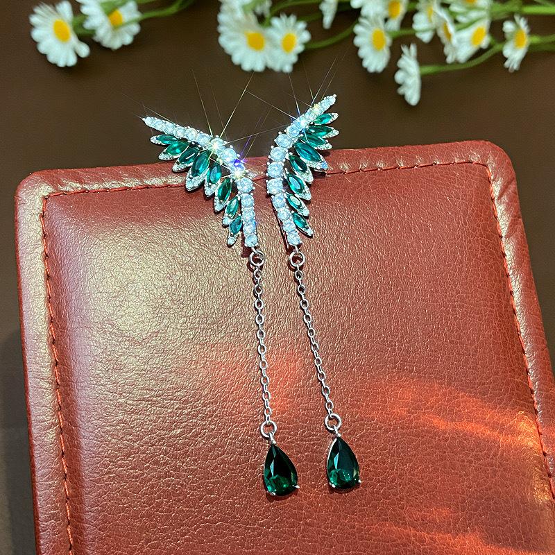 Micro Heavy Industry Wings Earrings Super Immortal Temperament Elegant Celebrity Square Face Skinny Long Water Drop Fringed Feather Earrings