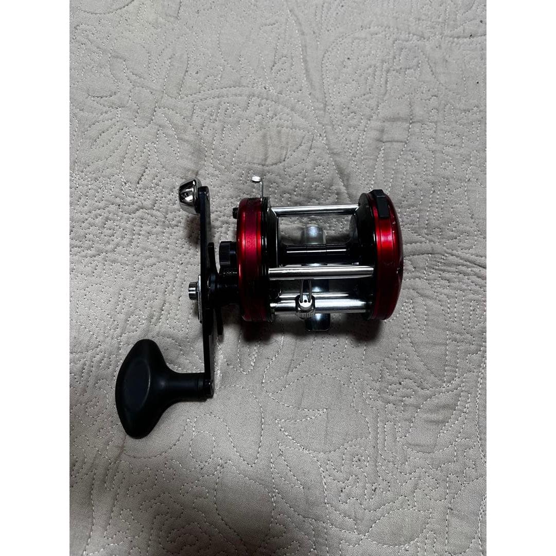 Used Abu Garcia Ambassadeur Baitcasting Reel Red