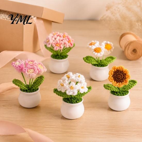 Handmade Yarn Flower Crochet Potted Decoration, Knit Artificial Sunflower Desktop Hand Knitted Plant Decor, Gift for Women, Mom, Teacher, Friend,