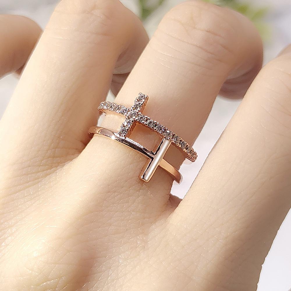 Anelli sottili incrociati di personalità per donna Moda coreana Cristallo Micro Pave Zirconia Cubica Anello per pollice Gioielli Accessori da sposa Regalo R715