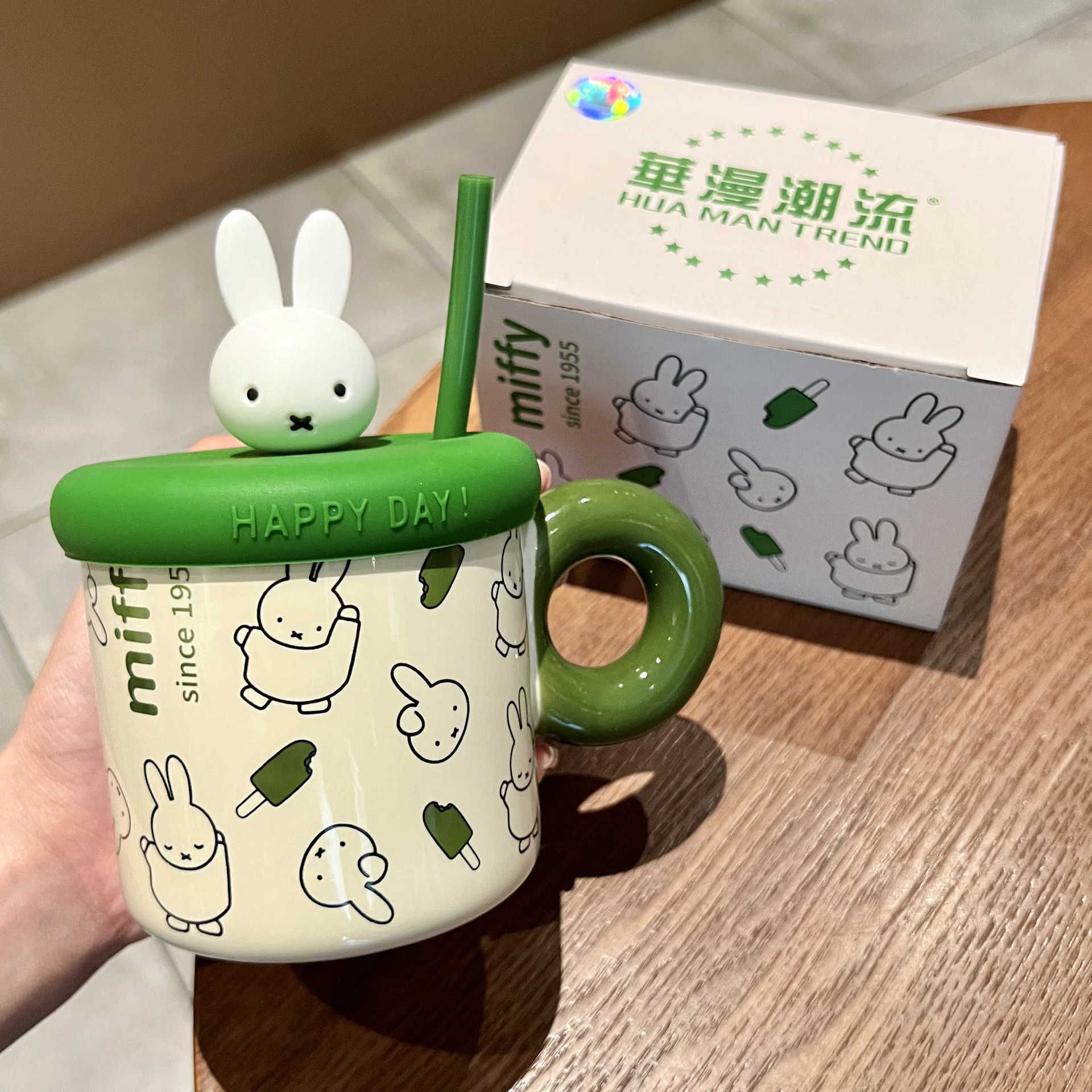 

Straw Water Cup for Girls with High Value Ceramic Mug for Best Friend Birthday Gift 401-500ml