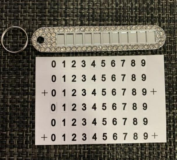 Rhinestone Car Keychain with Anti-Lost Number Plate – Stylish Key Pendant for Men and Women