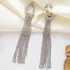Clip per Orecchie Irregolari Advanced Sense, Semplici Clip Osso Orecchio Frangiate a Catena Lusso Leggero Orecchini Temperamento Incastonati di Diamanti Donna