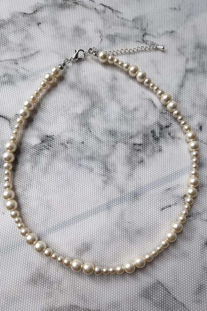 Faux Pearl Choker – Delicate Beaded Necklace for Women