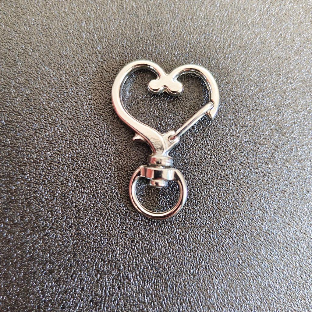 Silver Zinc Alloy Lobster Clasp Keychain with Heart Pendant