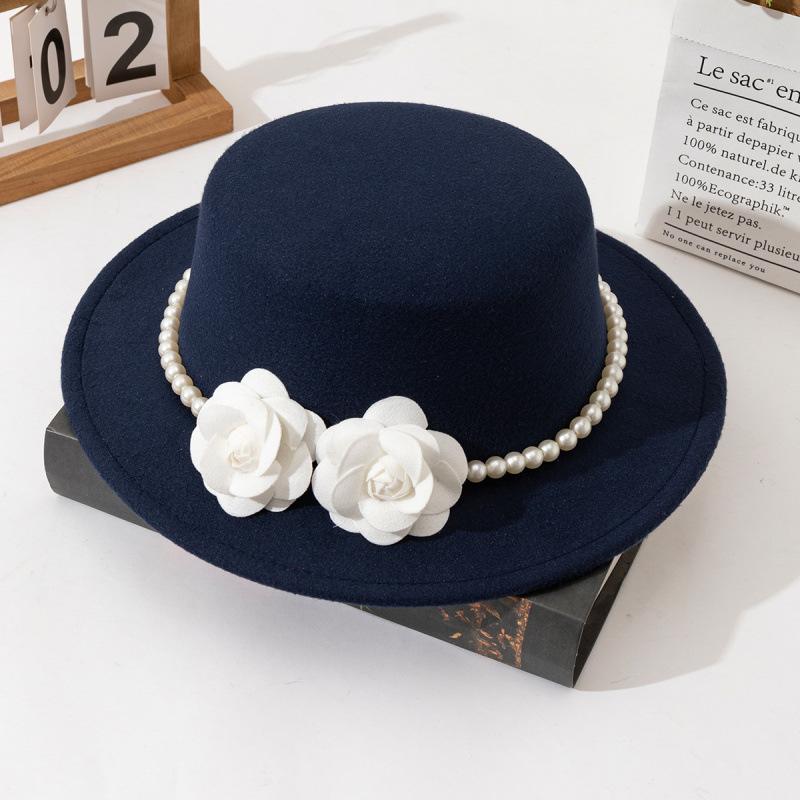 New Bridal Hat French Black Big Edge Top Hat Elegant Retro Hepburn British Flat Top Pearl Big Edge Hat Tide