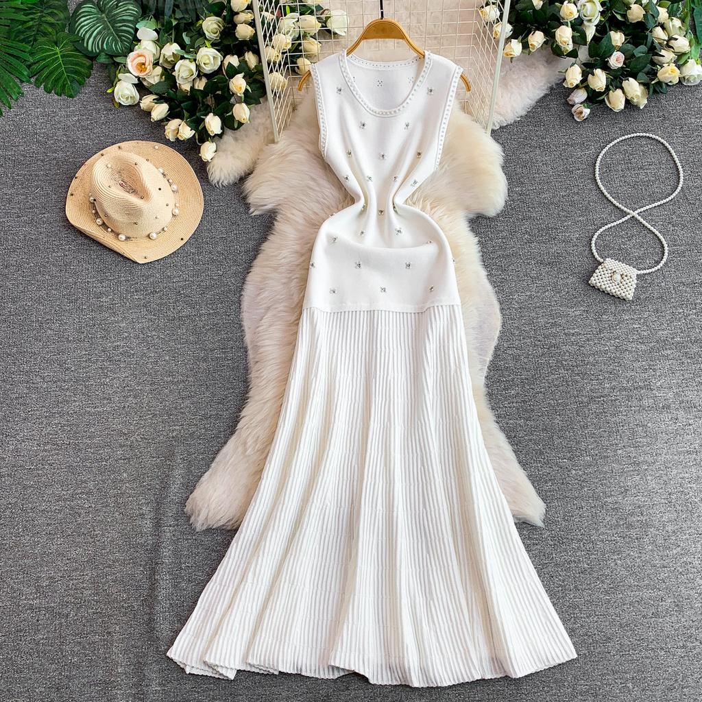 Korean temperament Muse Fan elegant daughter gold bead V-neck dress women's summer senior pleated dress long dress