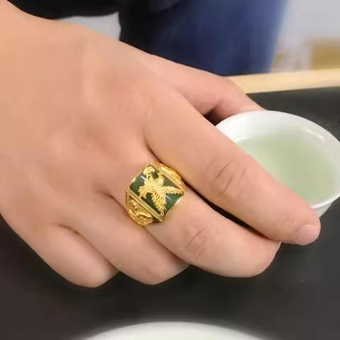 Premium Gold AU999 Men's Rings Fashionable Domineering Eagle Ring 24 Real Gold Large-picture Ring Inlaid Agate Cedar Ring