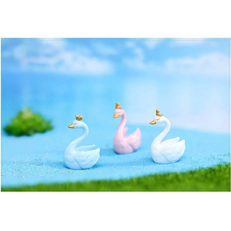 Cute Resin Cartoon Swan Figurines For Miniature Garden And Home Decor