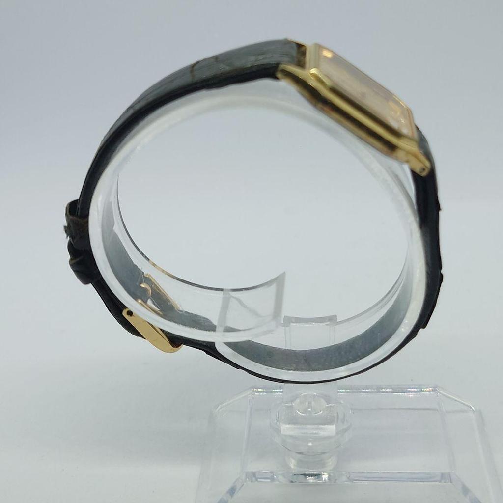 Used New battery SEIKO Octagon gold case ladies
