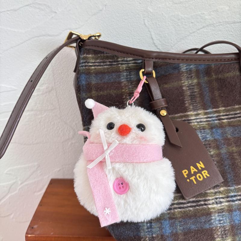 Cute Snowflake Scarf Snowman Plush Stuffed Doll Keychain Kawaii Snowman Winter Plush Toy Backpack Pendant Accessories Gifts