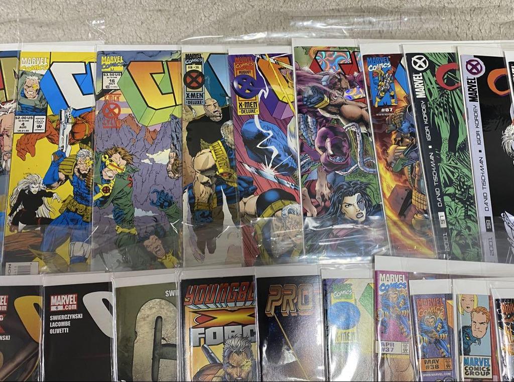 [USED] X-Men related American comic book set of 58 American comic book leaf