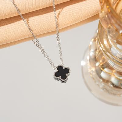 Ciondolo Collana Quadrifoglio Fortunato Acciaio al Titanio Lusso Leggero Trendy Design Beimu Bifacciale Collana Girocollo Gioielli
