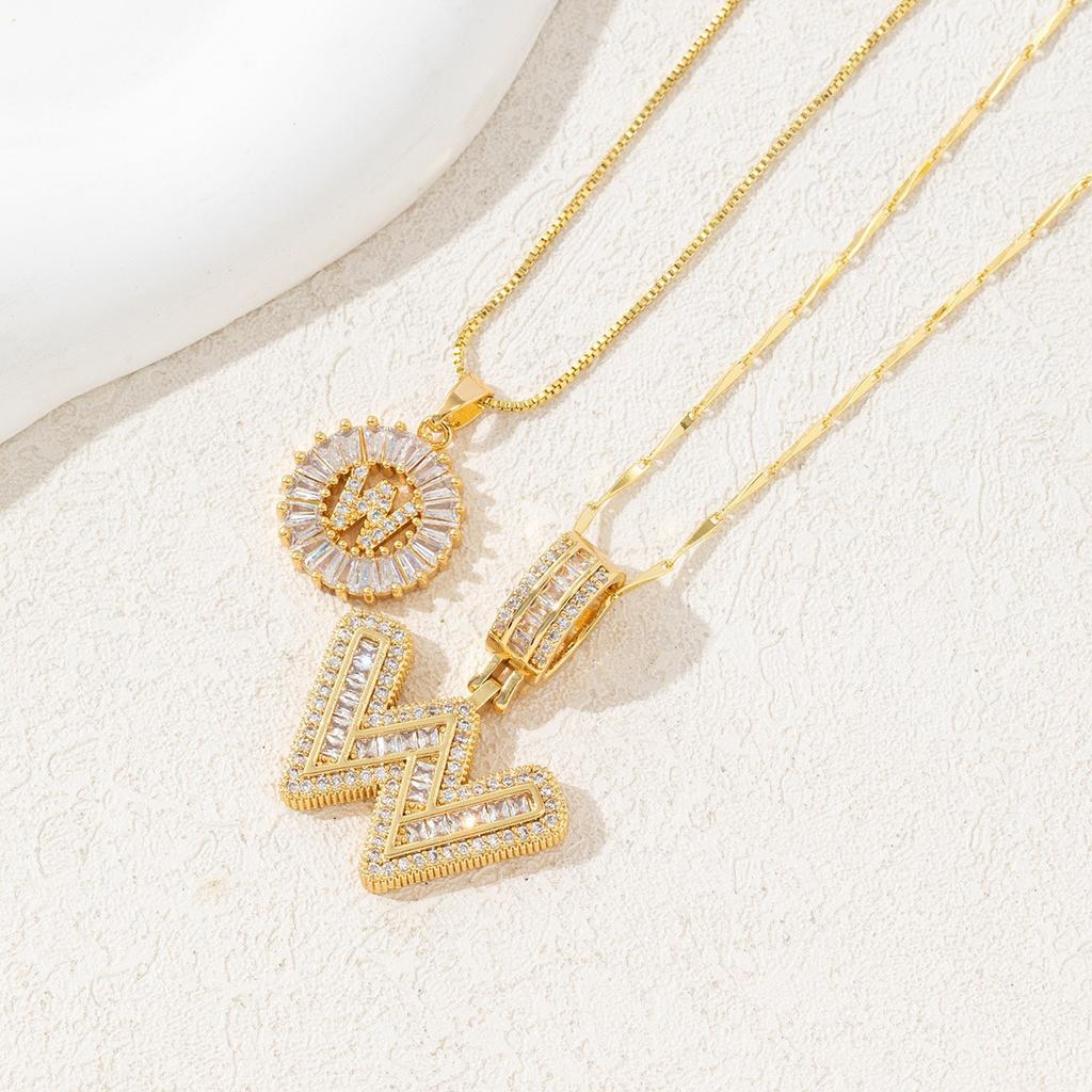 2Pcs Full CZ Zircon Iced Crystal Initial Letter Flower Necklace Women Copper A-Z Alphabet Pendant Couple Jewelry Birthday Gifts