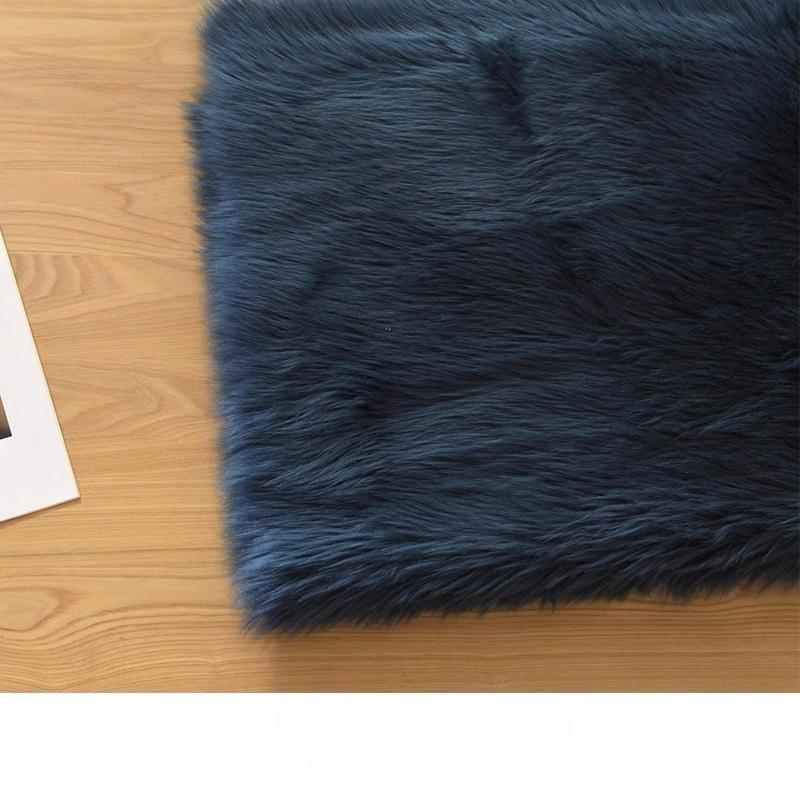 4cm Plush Fabric Soft and Smooth Fursuit Fur Fabric 50x160cm DIY Clothing Doll Decorative Shaggy Fur Handmade Material