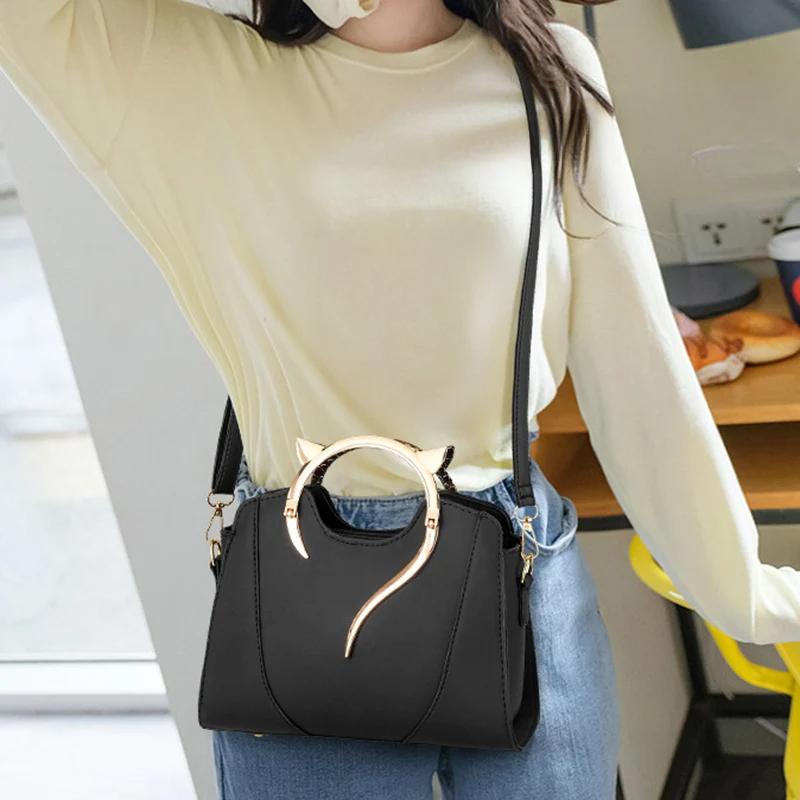 Cat Shaped Handle Women Handbag Trendy And Fashionable Solid Color Simple And Casual Crossbody Shoulder Shell Bag