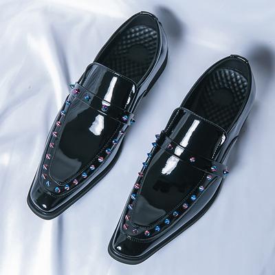 New Fashion Mens Charm Pointed Punk Rivet Mirror Leather Shoes Male Dress Wedding Prom Homecoming Loafers Footwear