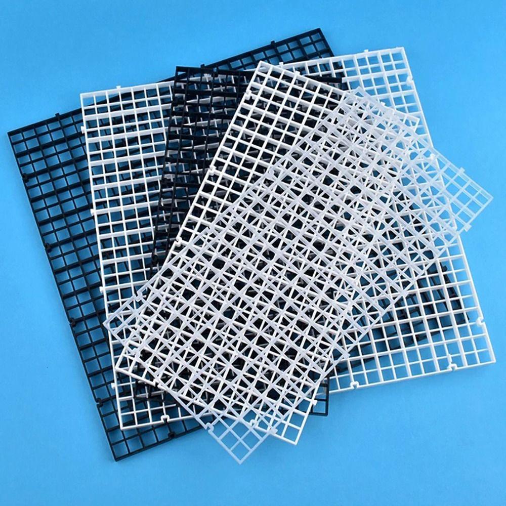 1Pcs Multifunctional Isolation Grid Board Plastic 30x30cm Undergravel Bottom Plate Tray Black White Seperator Divider Board Net