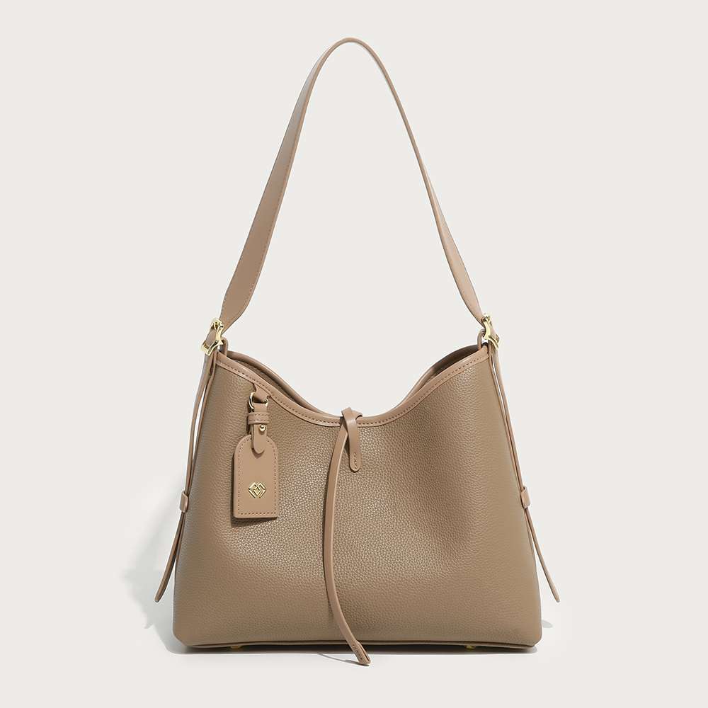 

High-quality niche soft leather tote bag for women, large-capacity commuter bag, 2024 new model, shoulder and crossbody bag, large handbag коричневый
