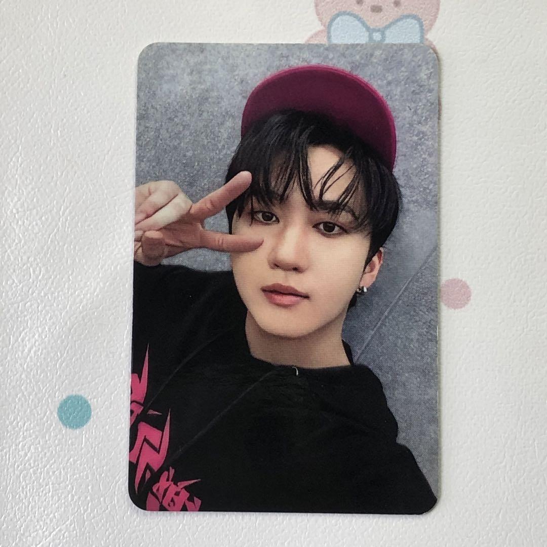 

[USED] StrayKids Rakustar Changbin 1st Week Sanok Limited Trading Card