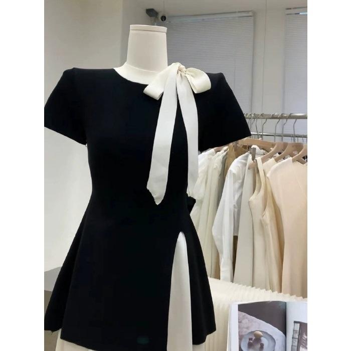 Design Sense Black Bow Knitted Short Sleeve Top Women s Summer Slim Front Shoulder Short Ice Silk Split T-Shirt Thin One size fits all
