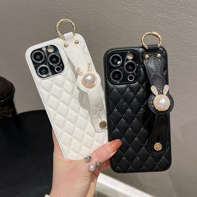 The Wristband Rabbit Is Suitable for The IPhone 14promax Phone Case, with A Small Champs-style IPhone 13 Full Cover and Anti-drop 12 Phone Cases