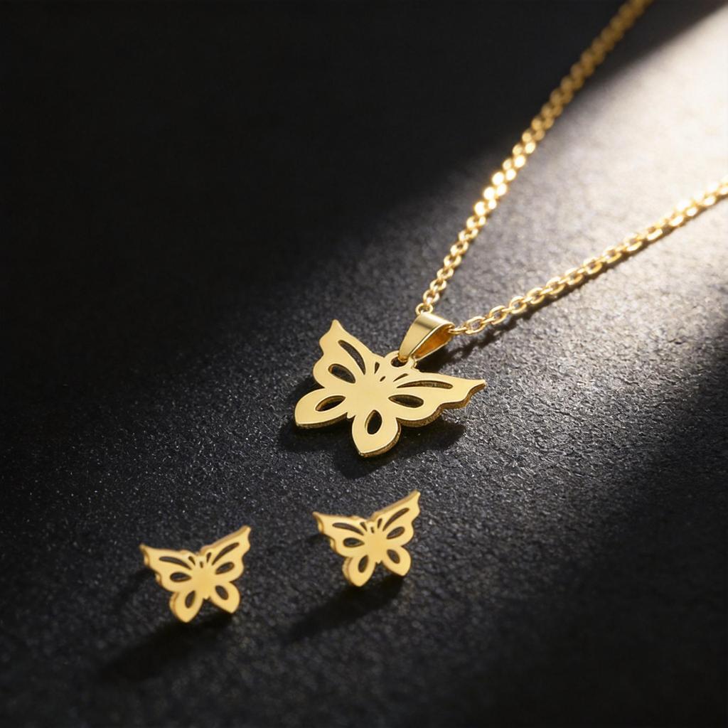 European Fashion Star & Moon Clavicle Necklace and Earring Set