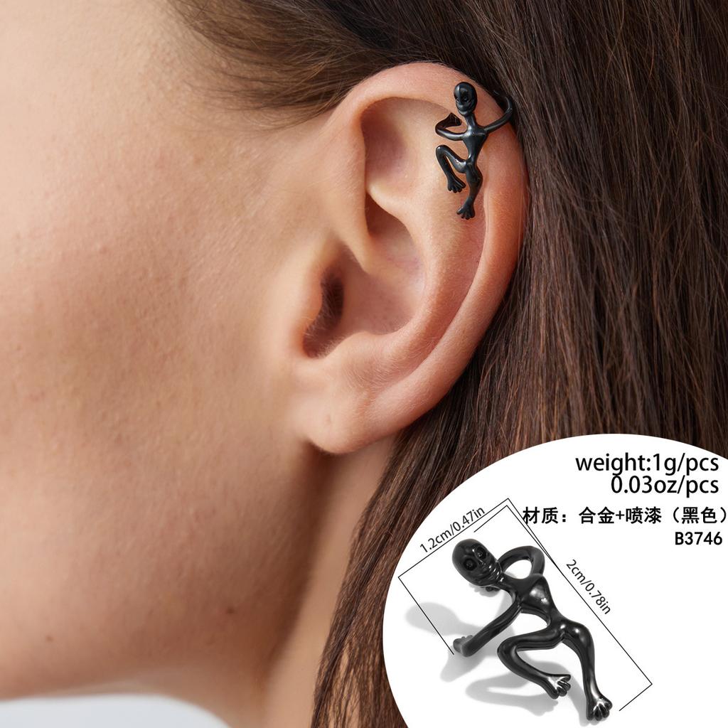 Creative Halloween Skull Hand Ear Bone Clip Earrings Personality Diablo Spider No Pierced Earrings