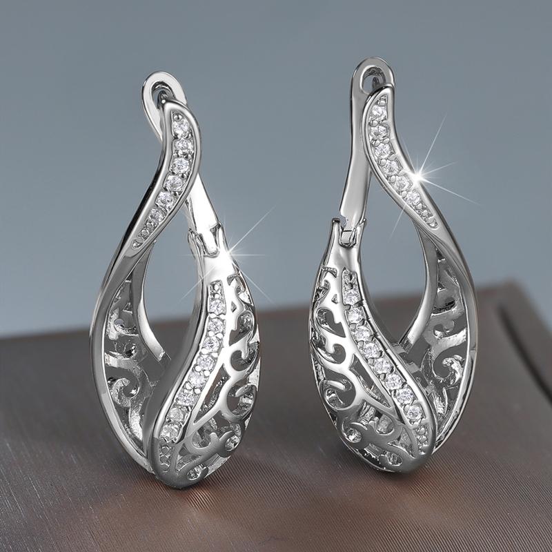 Bohemian Retro Gold Color Hollow Drop Earrings for Women Girls Crystal Zircon Fashion Jewelry Accessories AVE