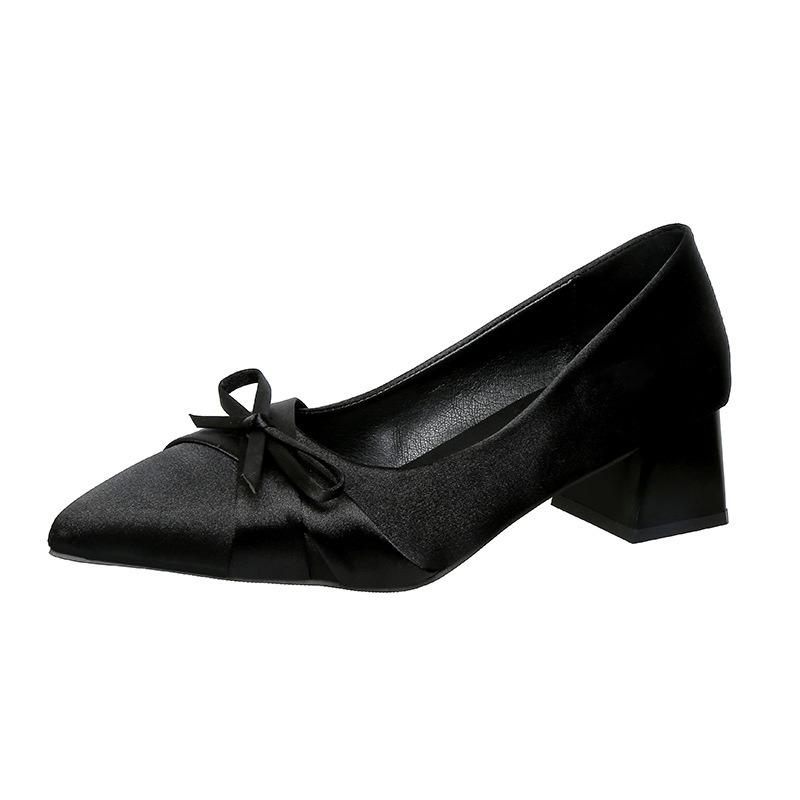 Temperament Satin Pointed Thick Heel Doudou Shoes New with Skirt Sweet Bow Light Mouth Single Shoes