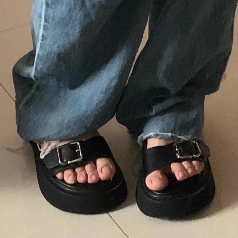 

New Style Sandals Retro and Versatile Thick-soled Shoes 35 чорний