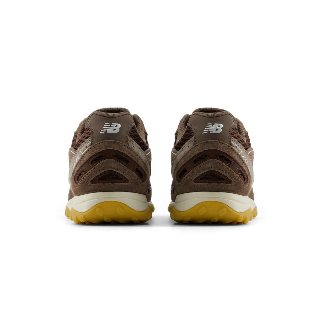 New Balance 204L Textile, Artificial Leather, Pigskin Casual Shoes Unisex Light Coffee D Width U204L1IP