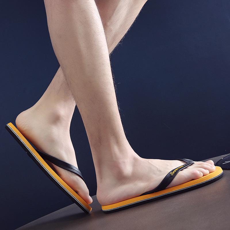 Літо новий тренд шльопанці чоловічі тапочки персоналізовані вуличні повсякденні нековзні кутові пляжні туфлі сандалі