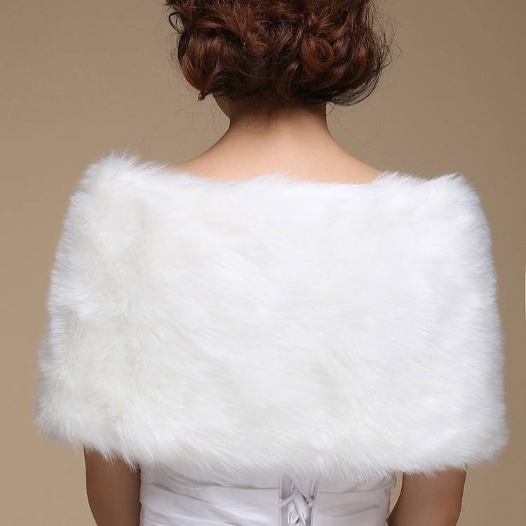 Luxurious Plus Size Wedding Dress Shawl Cape - Thick, Long Sleeve Fur for Brides