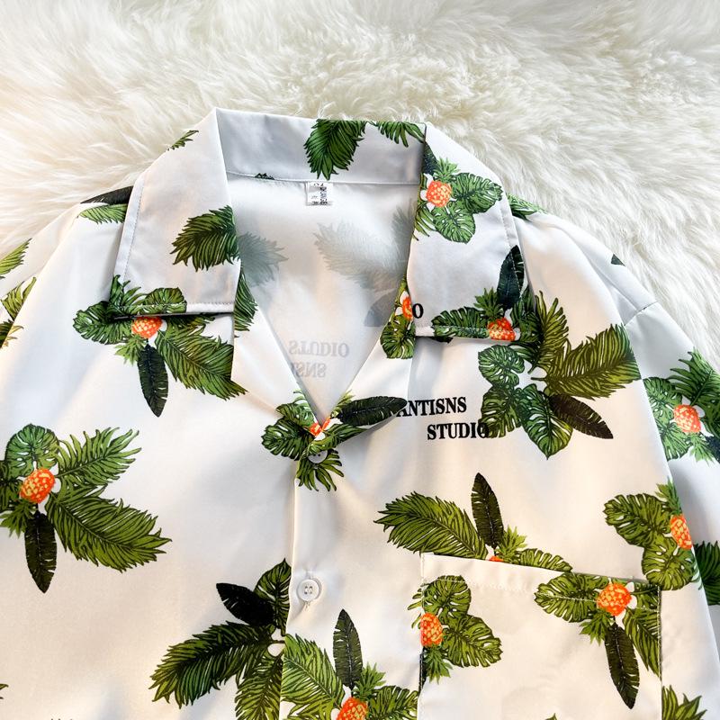 Unisex Vintage Kubakrage Blomsterskjorte - Løs passform, Hong Kong-stil, Kort erm, Perfekt for strand og par