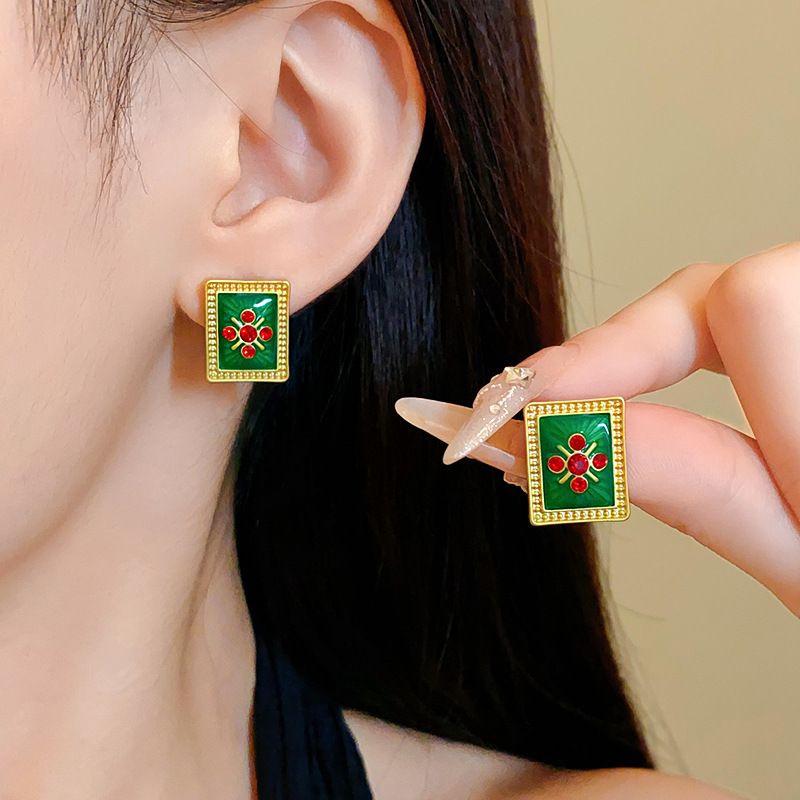 

Вінтажний набір сережок і намиста з квітами з кристалів - Елегантні висококласні прикраси в придворному стилі для жінок