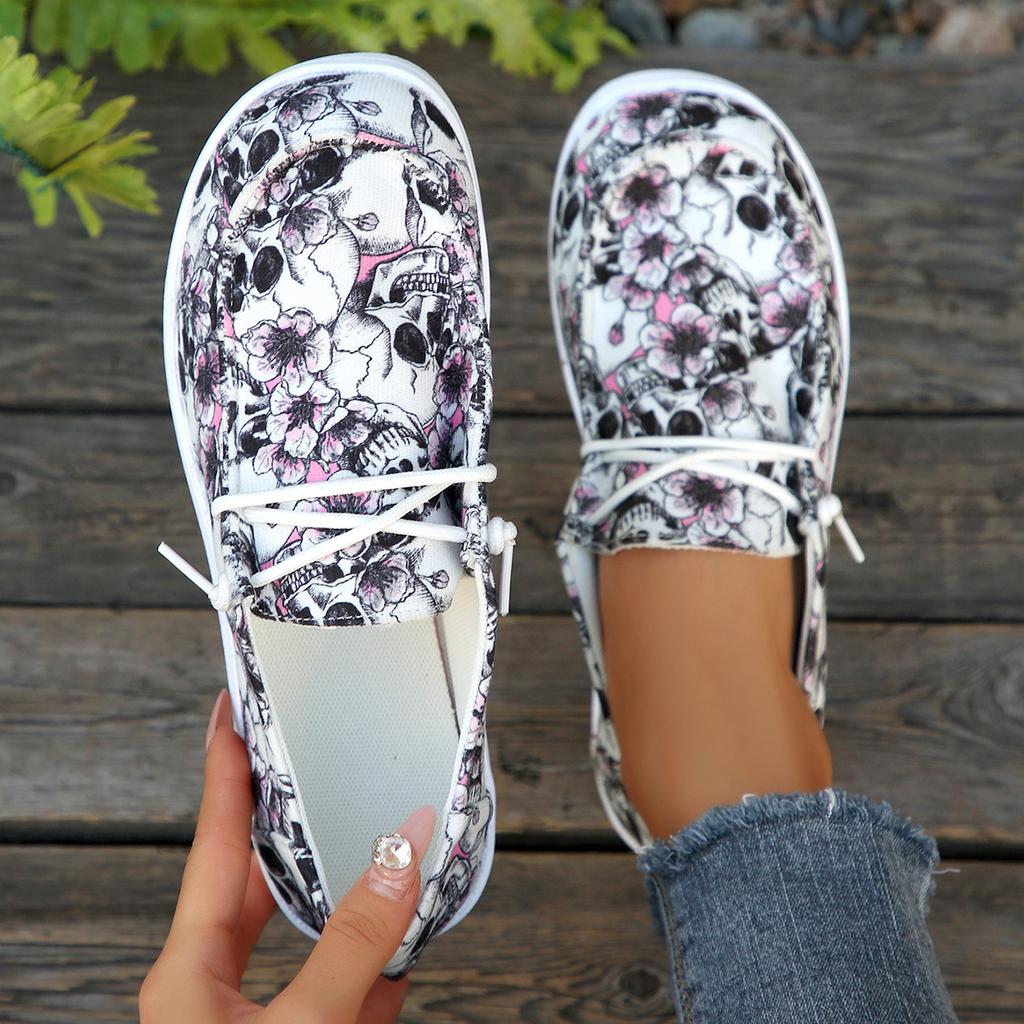 Women's Canvas Shoes Chunky-Sole Loafers Versatile Slip-On Lazy Shoes Comfortable Soft-Sole Low-Cut Single Shoes for Commuting